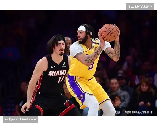 湖人内线重组迎强援，裁科洛科签下阿丘瓦助詹眉冲冠